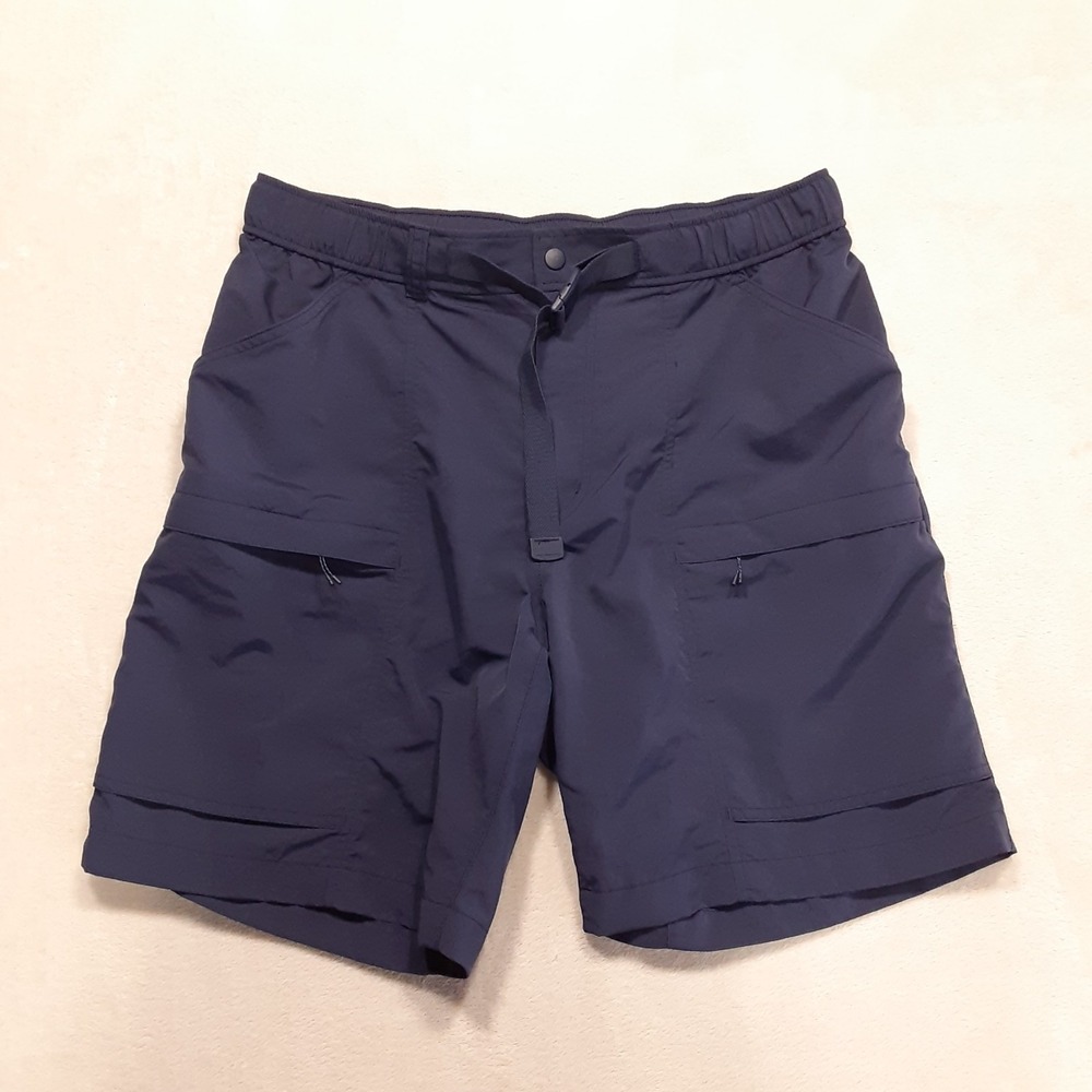 Uniqlo Mens Geared Shorts Medium 30-33 Inch Navy Belted Nylon 7" Inseam Cargo